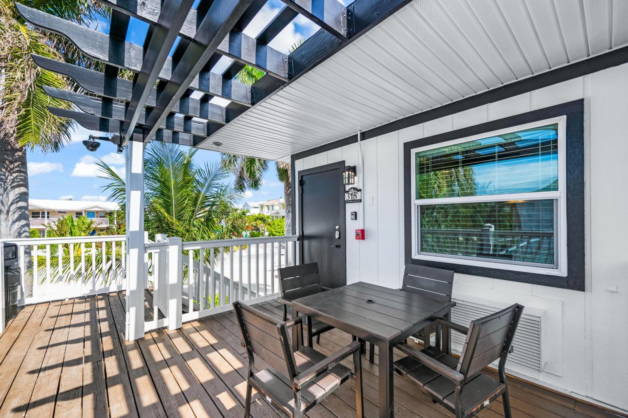 Tropic Isle At Anna Maria Island Inn Bradenton Beach Dış mekan fotoğraf